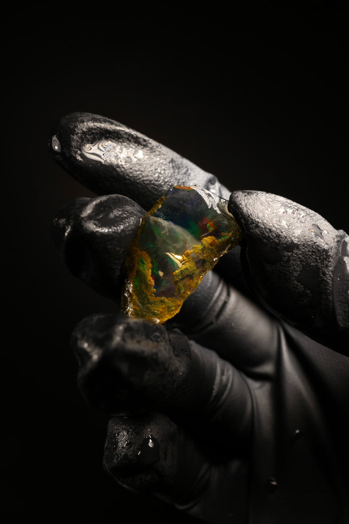 2.51g Rough Ethiopian Welo Specimen Opal