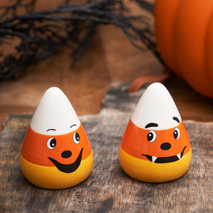 A Candy Corn Salt & Pepper Shaker Set.