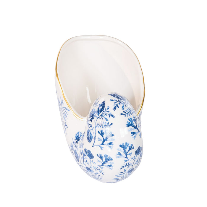 A Chinoiserie Nautilus Shell Container.