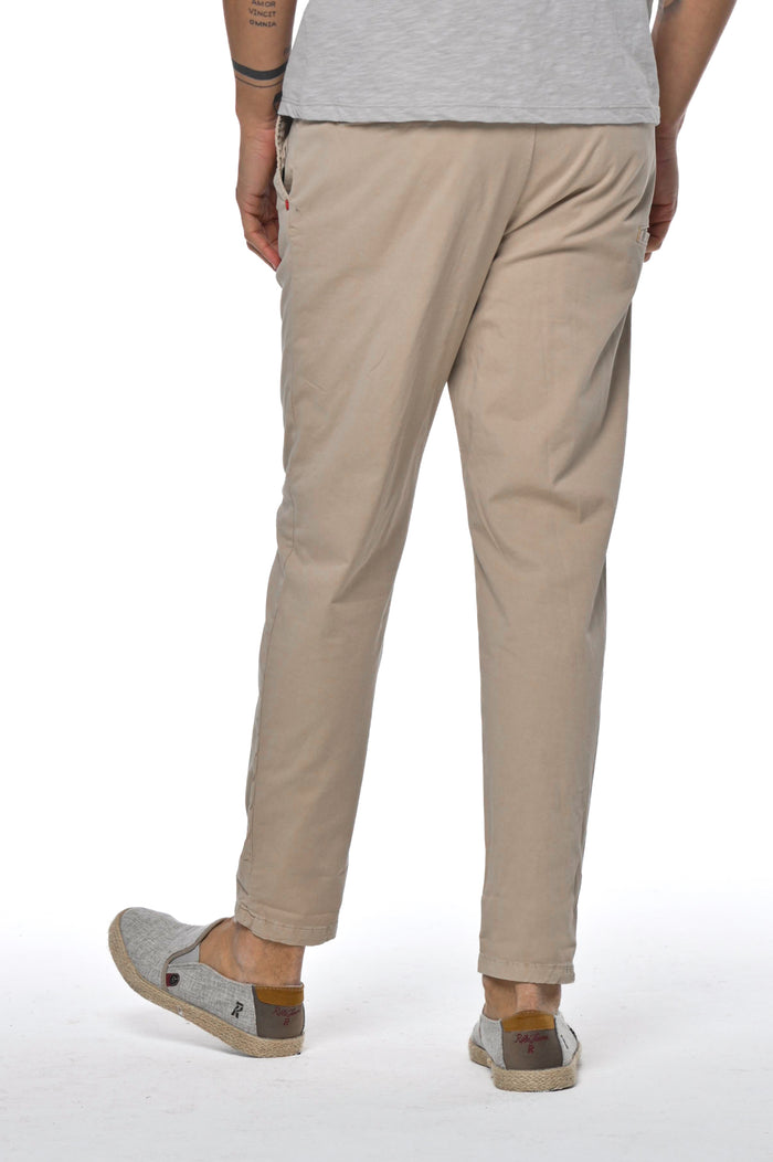 Pantaloni carrot New Private Raso beige SS26