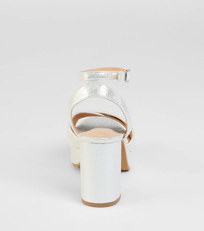 Special Surprise Criss Cross Platform Block Heels