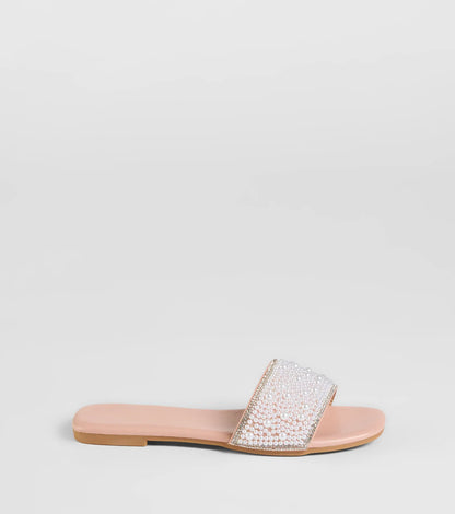 Ever So Chic Rhinestone Pearl Sandals