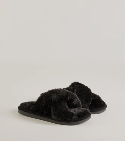 So Cozy Faux Fur Criss-Cross Slides