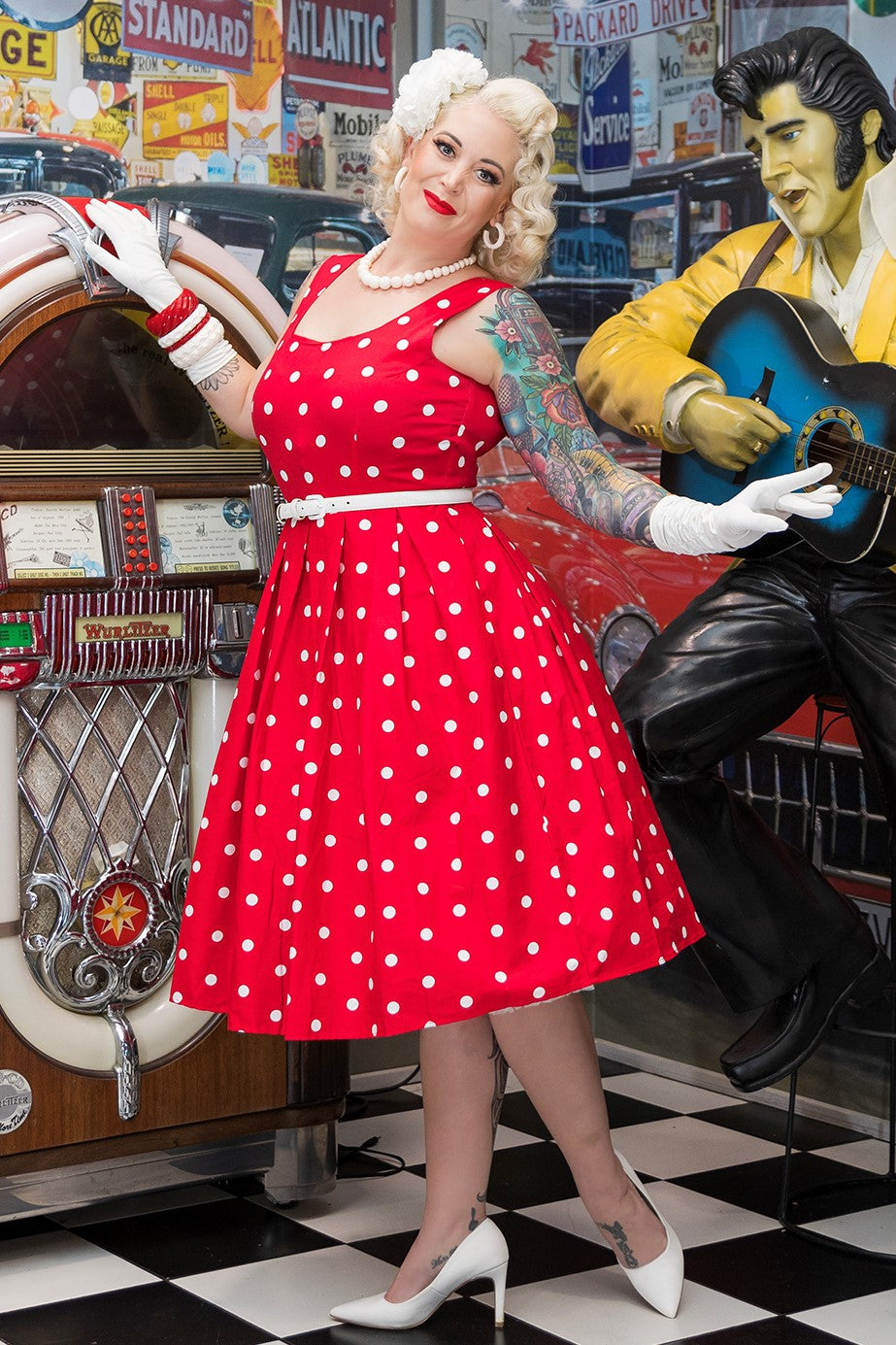 Amanda Polka Dot Swing Dress In Red & White